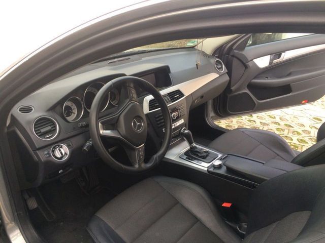 Gebraucht Mercedes C250 204 PS (150 kW) 2012 Grau metallic Coupé
