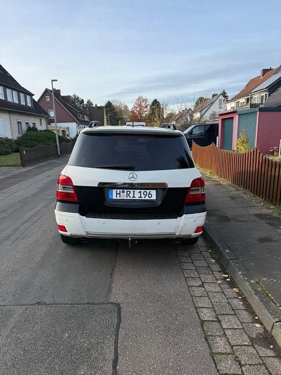 Gebraucht Mercedes 250 204 PS (150 kW) 2011 Weiß SUV