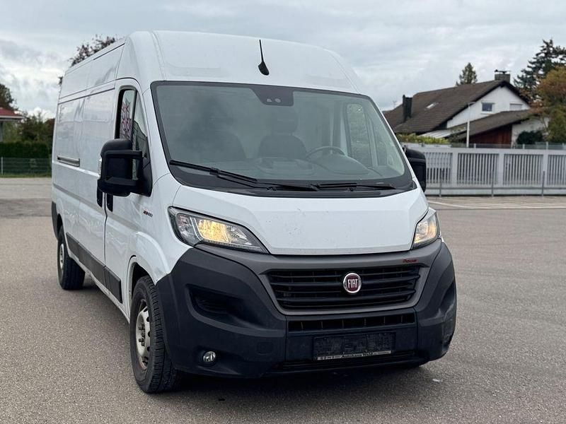 Weiß Gebraucht 2021 Fiat Ducato Van | 14.900 € - Bild 1/4
