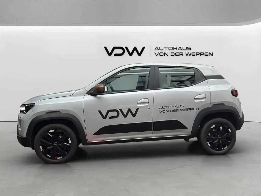 Gebraucht Dacia Spring Extreme 47 kW (65 PS) 2024 Silber Kleinwagen