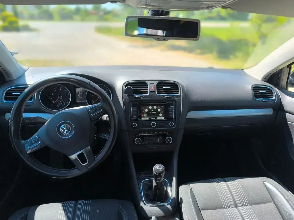 Gebraucht VW Golf VII Match 122 PS (89 kW) 2012 Blau Kombi