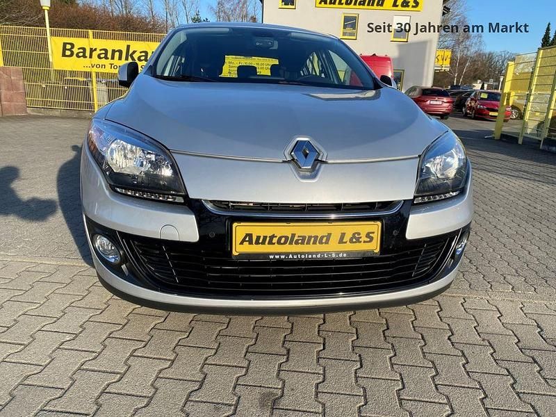 Gebraucht Renault Mégane Initiale Paris 110 PS (80 kW) 2013 Silber Limousine