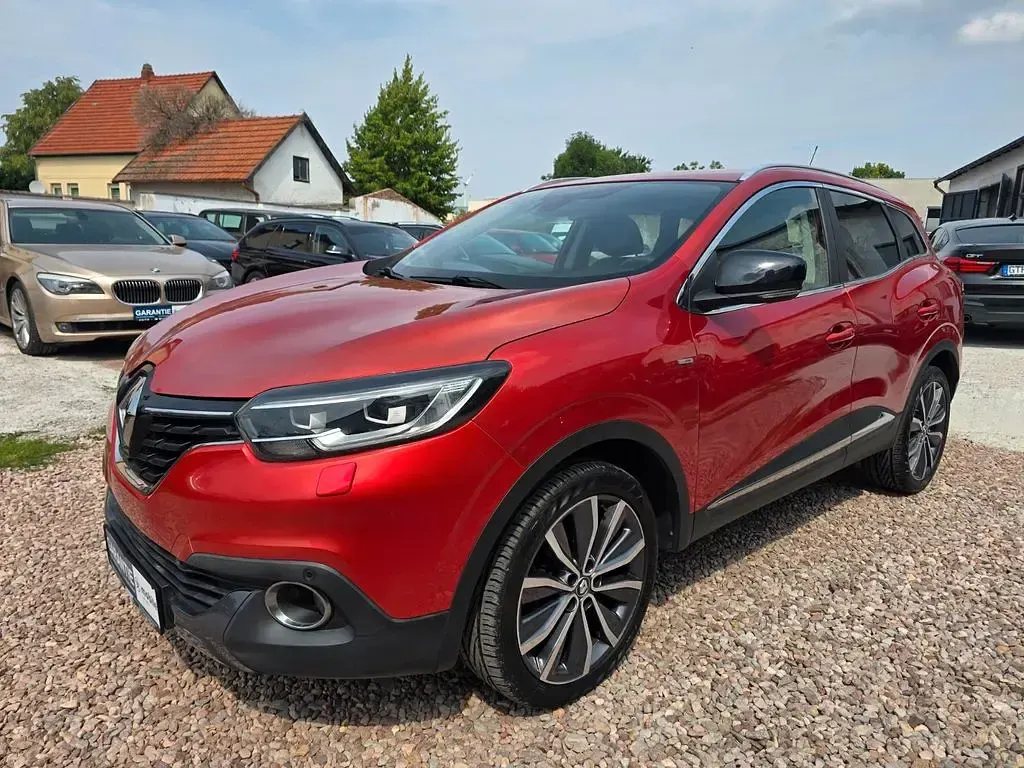 Gebraucht Renault Kadjar Bose Edition 131 PS (96 kW) 2016 Rot SUV