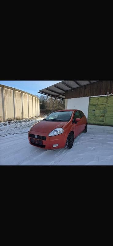 Orange Gebraucht 2005 Fiat Punto Kleinwagen | 899 € - Bild 1/3