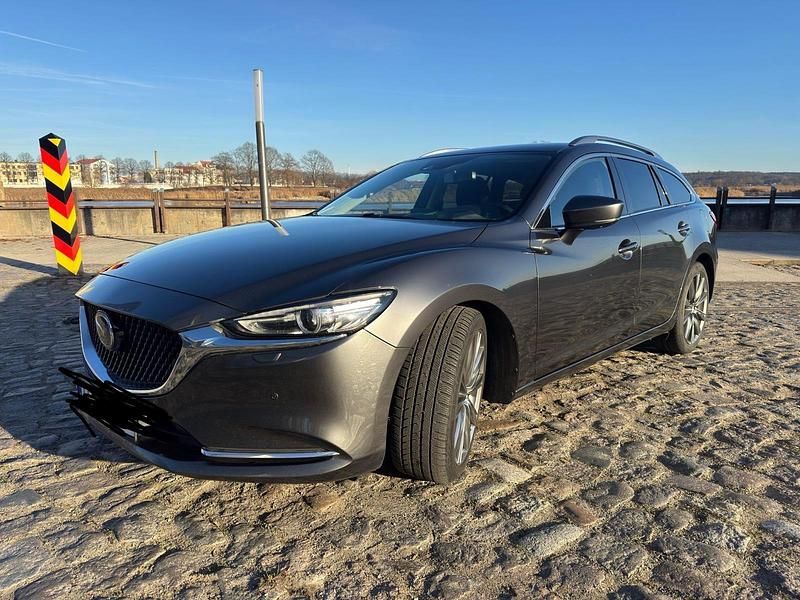 Grau Gebraucht 2019 Mazda 6 Kombi | 13.500 € (Fairer Preis) - Bild 1/4