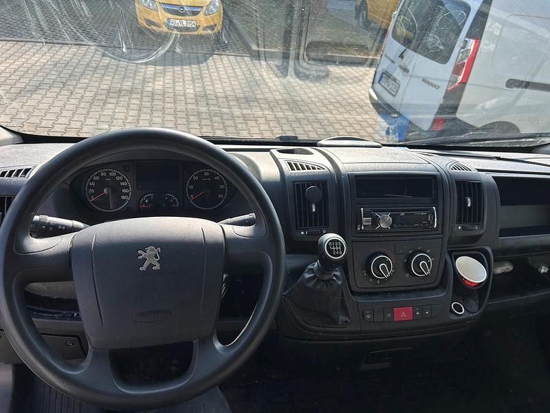 Gebraucht Peugeot Boxer 130 PS (95 kW) 2013 Weiß Van