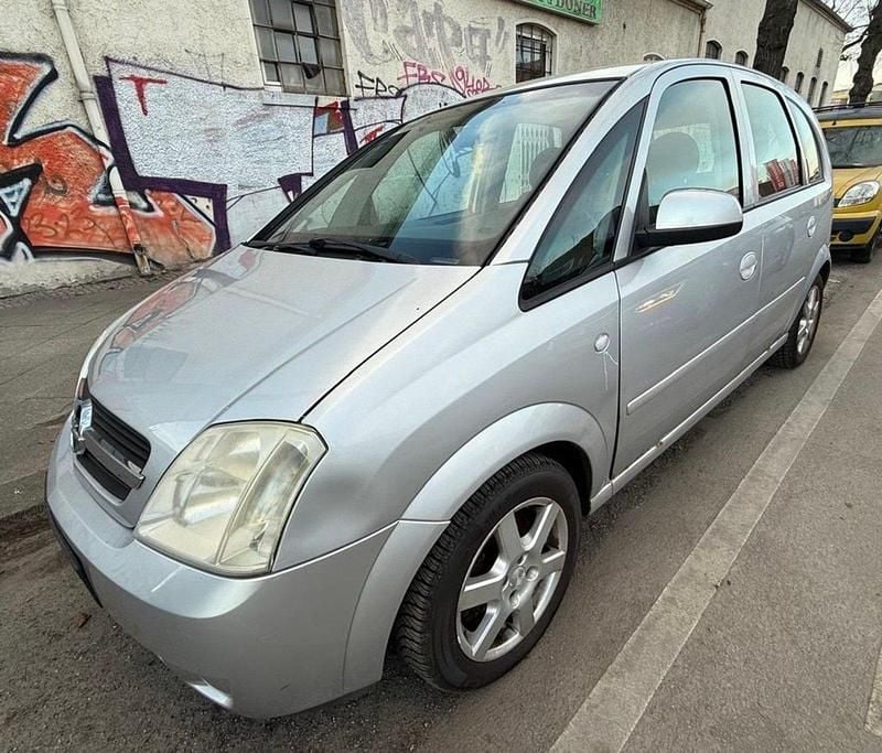 Gebraucht Opel Meriva 100 PS (73 kW) 2005 Silber Van / Kleinbus