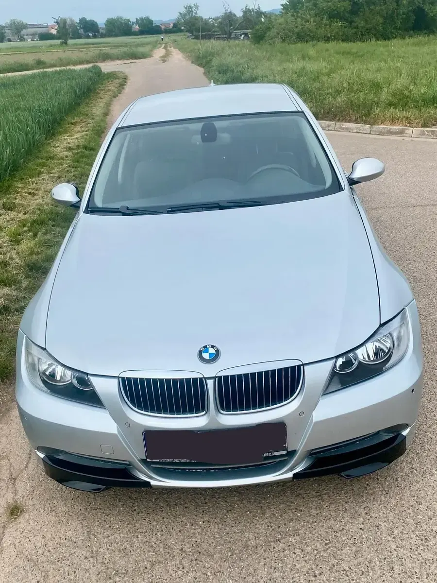 Gebraucht BMW 330 272 PS (200 kW) 2008 Silber Limousine
