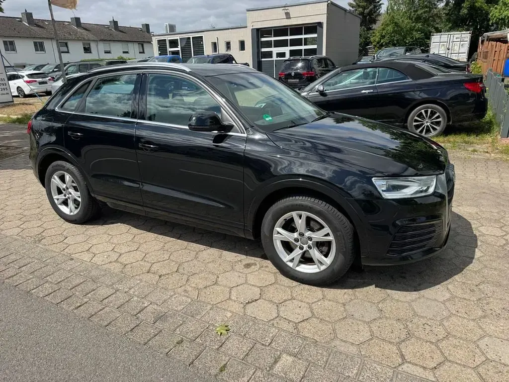 Gebraucht Audi Q3 Sport 150 PS (110 kW) 2018 Schwarz SUV