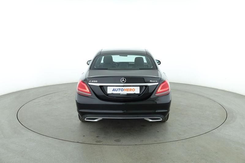 Gebraucht Mercedes C200 Avantgarde 184 PS (135 kW) 2019 Schwarz Limousine