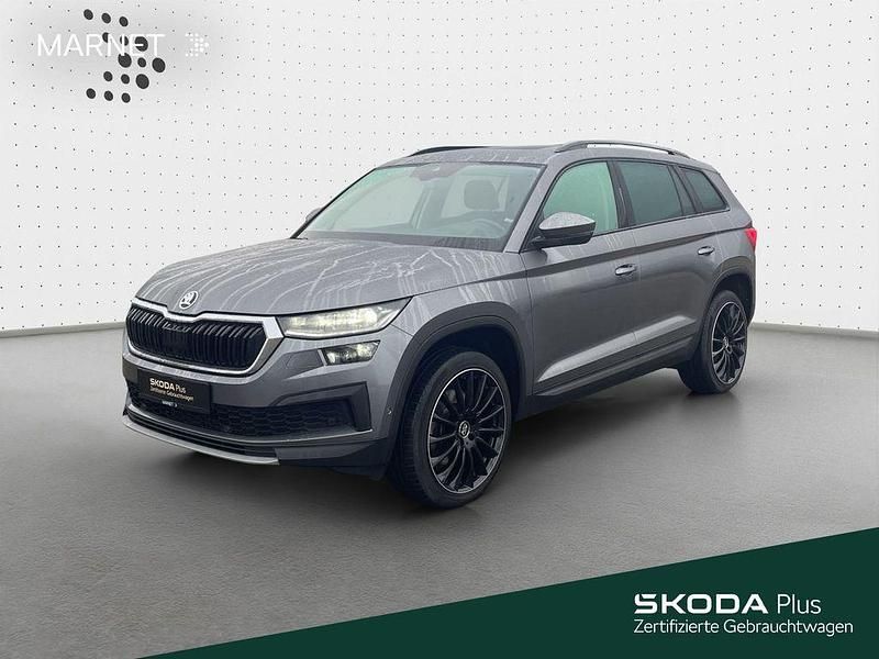 Graphitegrau metallic Gebraucht 2022 Skoda Kodiaq Ambition SUV | 34.590 € (Fairer Preis) - Bild 1/4