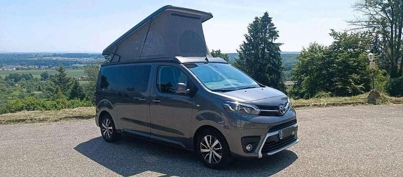 Gebraucht 2020 Toyota Proace Comfort Van / Kleinbus | 44.900 € - Bild 1/4