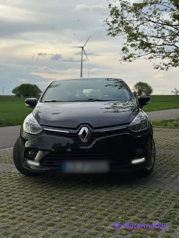 Gebraucht Renault Clio LIMITED 90 PS (66 kW) 2020 Schwarz Limousine