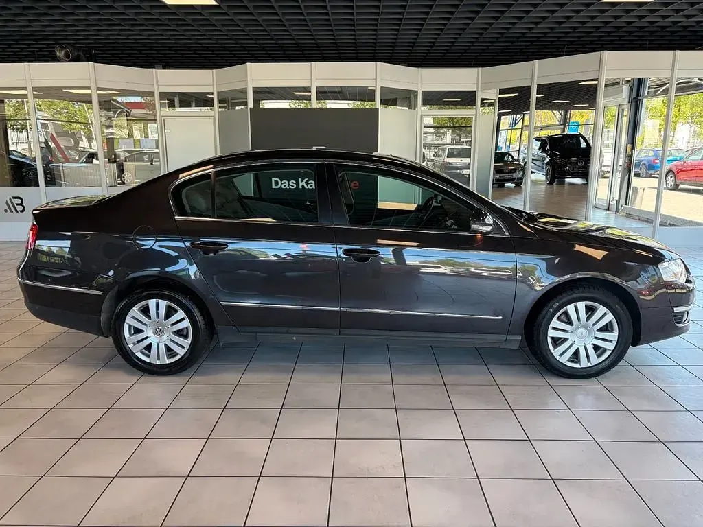 Brugt VW Passat Highline 150 HK (110 kW) 2005 Grå Sedan