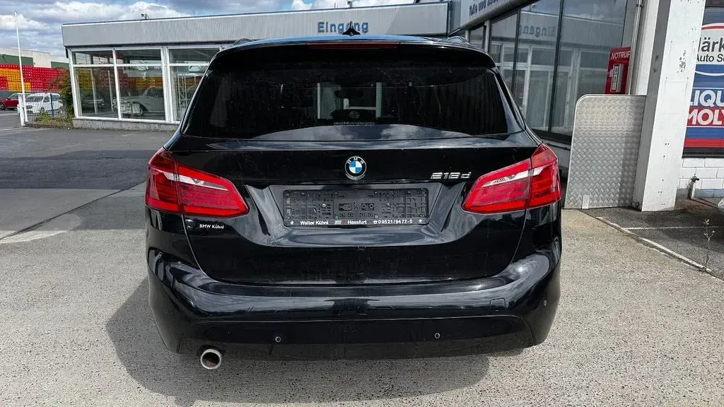 Gebraucht BMW 218 Active Tourer Basis 150 PS (110 kW) 2014 Schwarz Van / Kleinbus