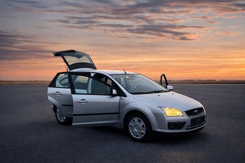 Usata Ford Focus 2007 Argento Utilitaria