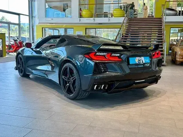 Gebraucht Corvette Stingray 496 PS (364 kW) 2021 Grau Coupé