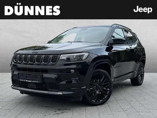 Second-hand Jeep Compass 241 CP (177 kW) 2022 Negru SUV