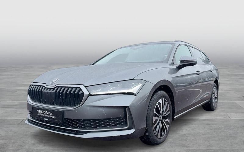 Gebraucht Skoda Superb Selection 150 PS (110 kW) 2025 Grau Kombi