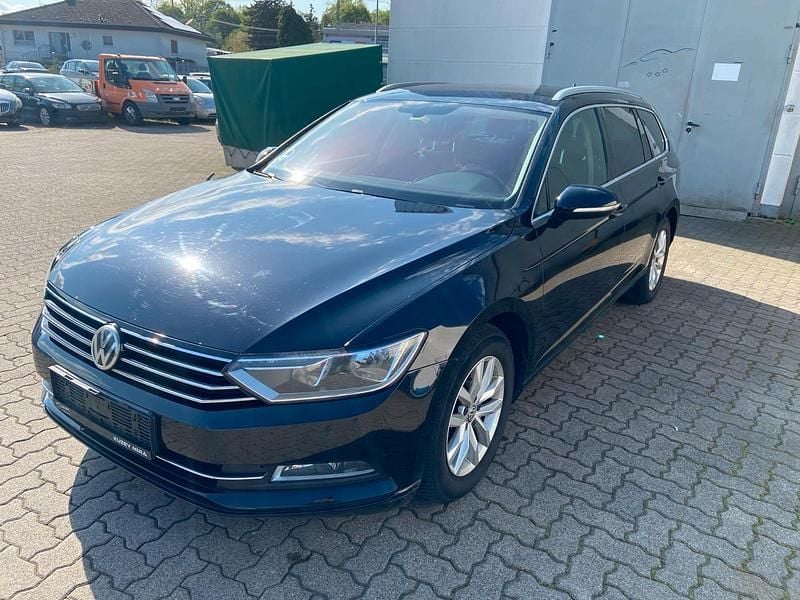 Second-hand VW Passat 2015 Negru Break