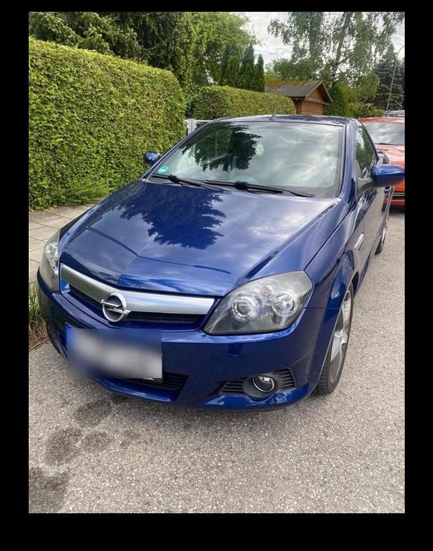 Blau Gebraucht 2005 Opel Tigra Cabrio | 3.650 € (Etwas zu teuer) - Bild 1/4