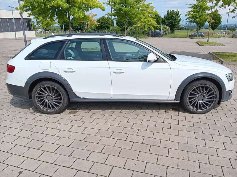 Weiß Gebraucht 2014 Audi A4 Allroad Kombi | 11.300 € (Guter Preis) - Bild 1/4