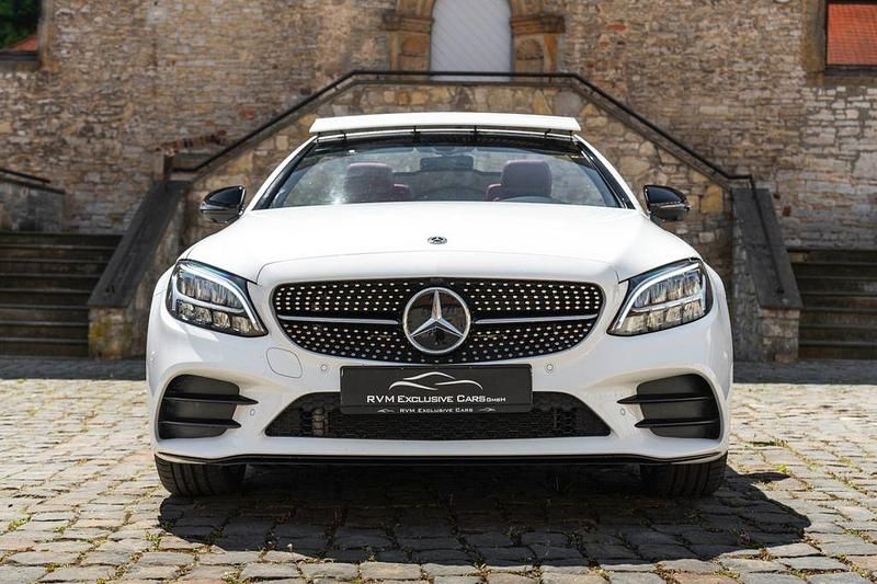 Gebraucht Mercedes C300 AMG 258 PS (189 kW) 2019 Weiß Cabrio