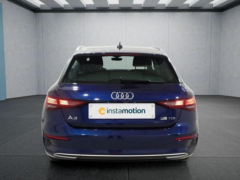 Gebraucht Audi A3 150 PS (110 kW) 2022 Blau Limousine