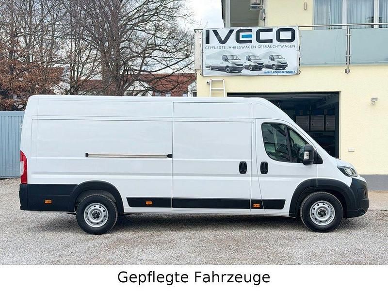 Gebraucht Opel Movano 179 PS (131 kW) 2024 Weiß Van