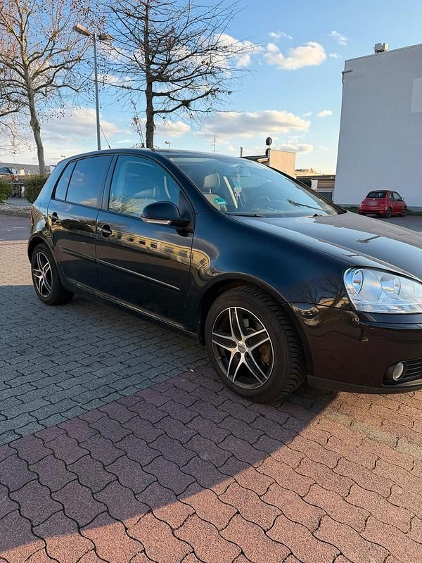 Gebraucht VW Golf V 105 PS (77 kW) 2007 Schwarz Limousine