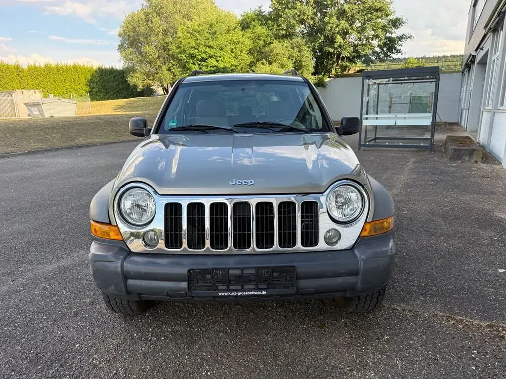 Gebraucht Jeep Cherokee 147 PS (108 kW) 2005 Gold SUV