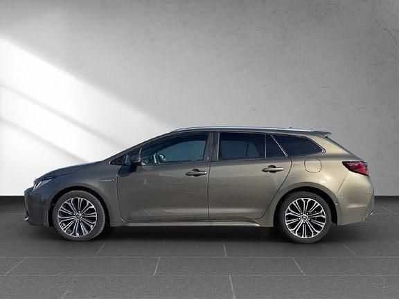 Gebraucht Toyota Corolla Team 122 PS (89 kW) 2020 Manganbronze metallic Kombi