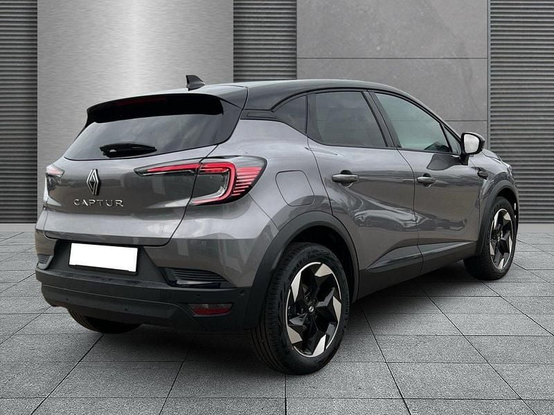 Neu Renault Captur Techno 91 PS (66 kW) 2026 Stahlgrau + blackpearlschwarz SUV