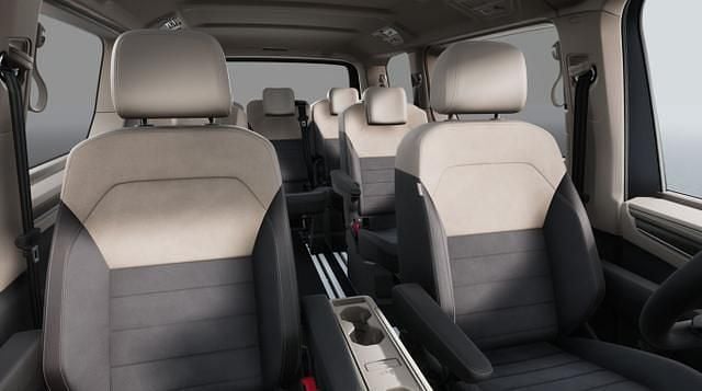 Neu VW Multivan Style 150 PS (110 kW) 2026 Starlight blue metallic starlight blue metallic Van