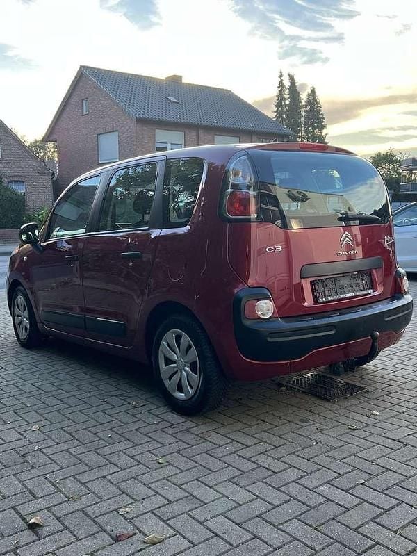 Gebraucht Citroën C3 Picasso Attraction 95 PS (69 kW) 2013 Rot Van / Kleinbus