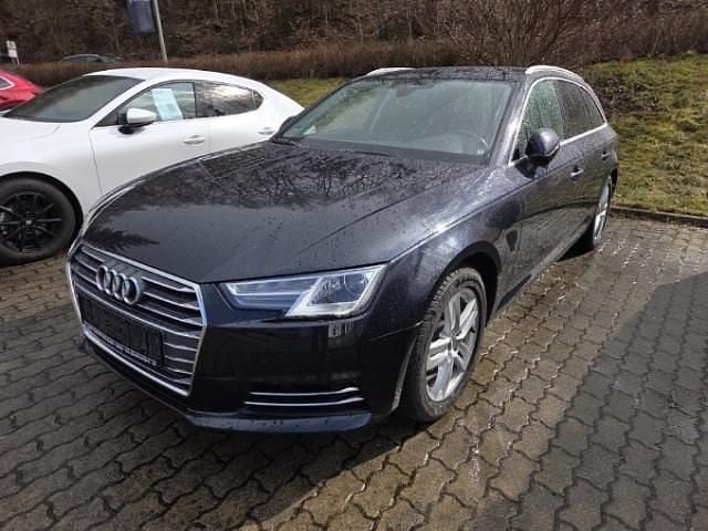 Gebraucht Audi A4 Sport 190 PS (139 kW) 2016 Blau Kombi