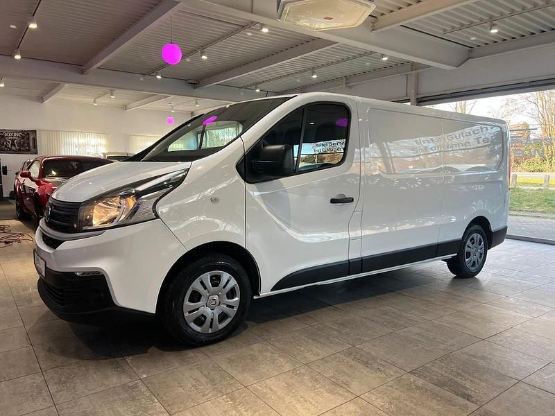 Weiß Gebraucht 2019 Fiat Talento Van / Kleinbus | 11.990 € (Guter Preis) - Bild 1/4
