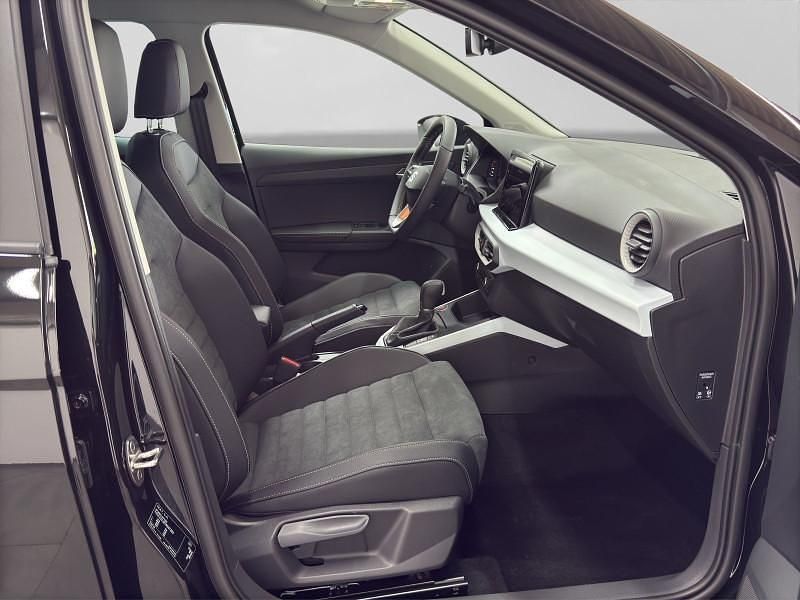 Neu Seat Arona Style 116 PS (85 kW) 2025 Schwarz SUV