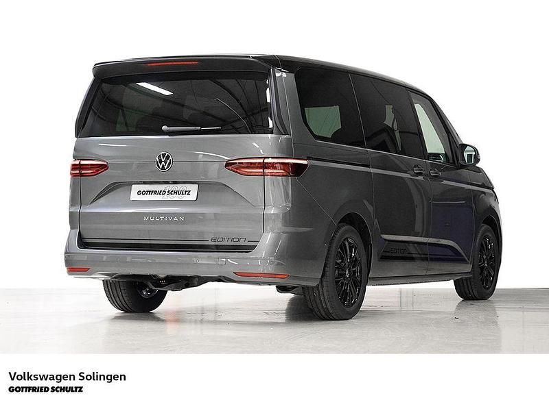 Neu VW Multivan Life 150 PS (110 kW) 2026 Schwarz Van