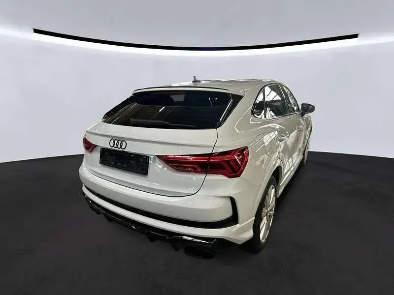 Gebraucht Audi Q3 Ambiente 400 PS (294 kW) 2023 Gletscherweiß metallic SUV