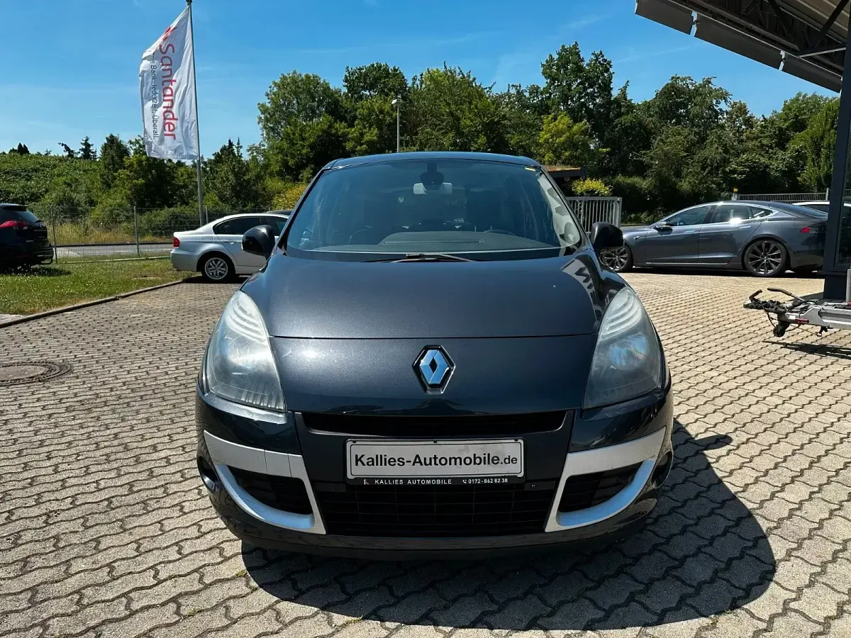 Gebraucht Renault Scénic III Bose Edition 131 PS (96 kW) 2012 Grau Van / Kleinbus
