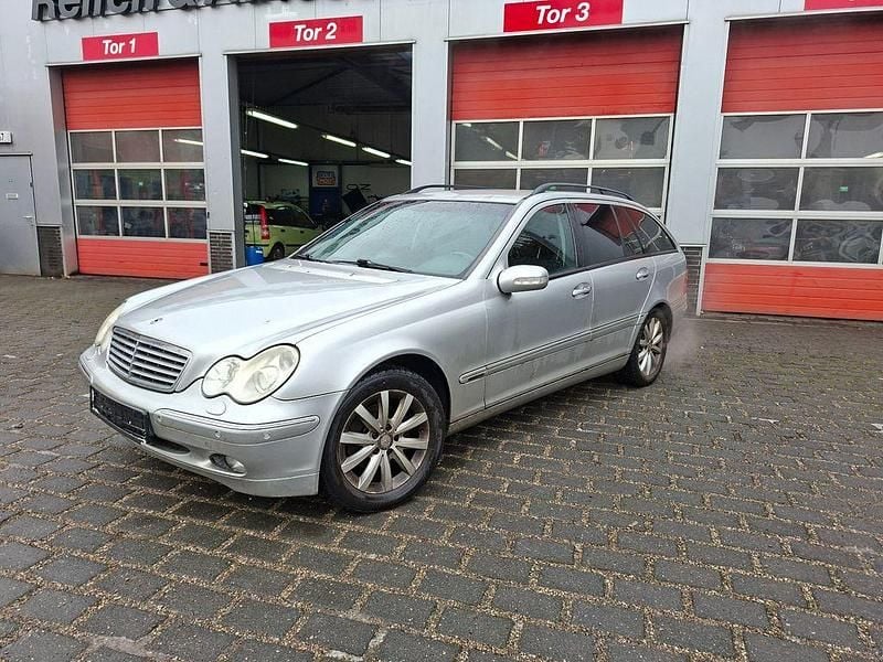 Silber Gebraucht 2003 Mercedes C180 Kombi | 1.650 € (Guter Preis) - Bild 1/4