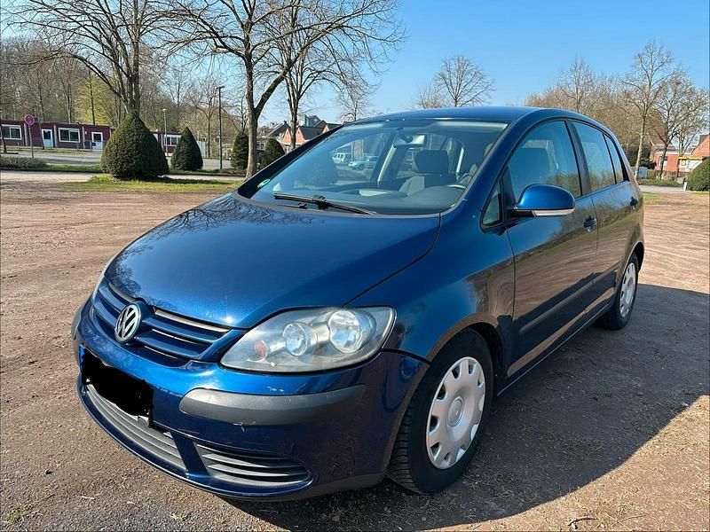 Gebraucht VW Golf V 105 PS (77 kW) 2005 Blau Kleinwagen