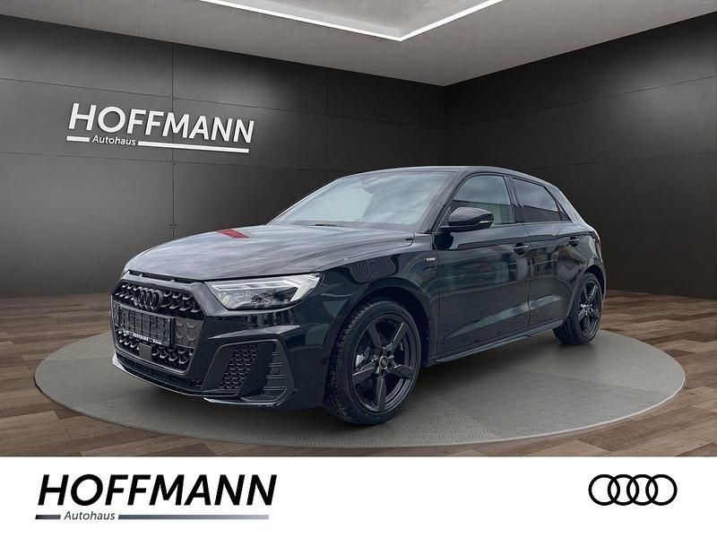 Schwarz Neu 2025 Audi A1 Sportback S-Line Kleinwagen | 35.890 € (Teuer) - Bild 1/4