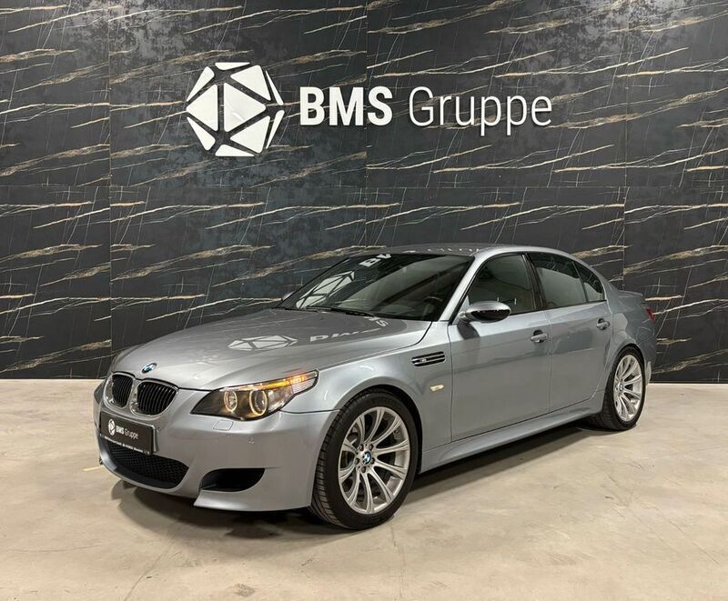 Silbergrau Gebraucht 2007 BMW M5 Performance Limousine | 43.000 € (Fairer Preis) - Bild 1/4