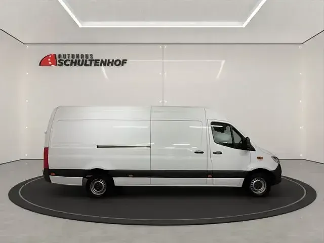 Usata Mercedes Sprinter 170 CV (125 kW) 2024 Bianco Furgone
