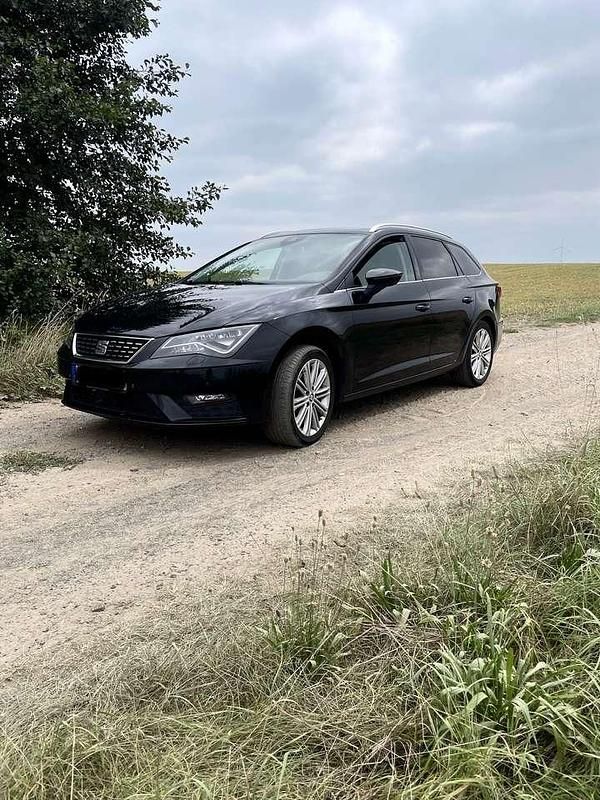 Schwarz Gebraucht 2018 Seat Leon ST Kombi | 9.250 € (Fairer Preis) - Bild 1/4