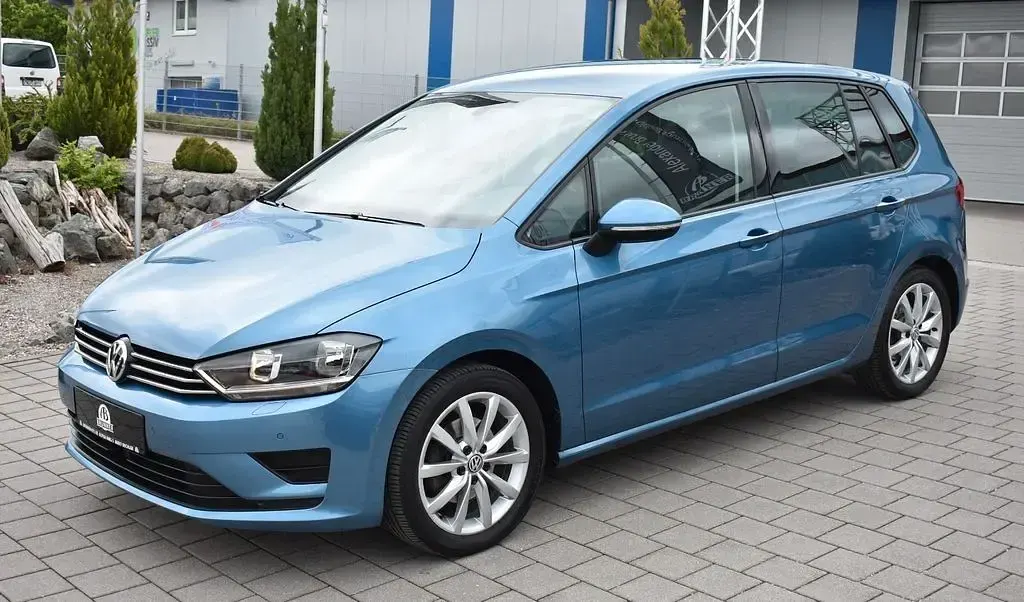 Gebraucht VW Golf VII Comfortline 125 PS (91 kW) 2014 Blau Limousine