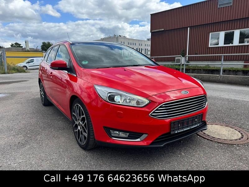 Gebraucht Ford Focus Titanium 150 PS (110 kW) 2017 Rot Kombi