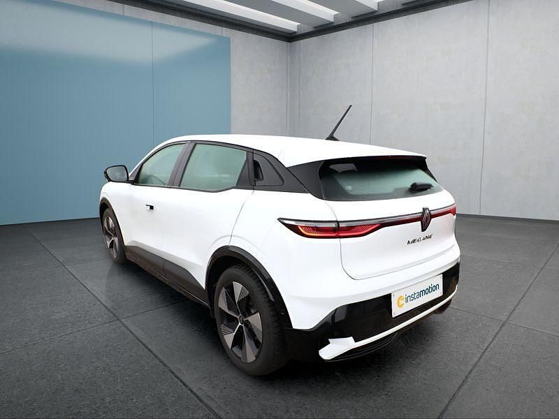 Gebraucht Renault Megane E-Tech 160 kW (218 PS) 2022 Weiß Limousine